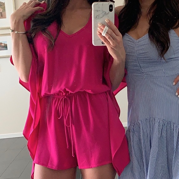 ✨ CLEAR OUT SALE ✨ Tyche Fuchsia Romper - Picture 3 of 6